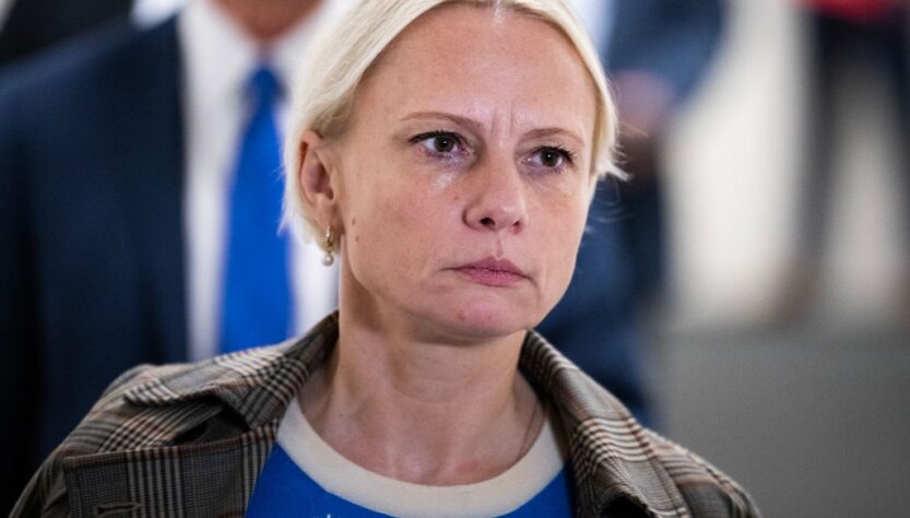 Новини світу - Відмовитися від земель. Скандал з Вікторією Спартц