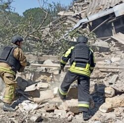 Новини України - Внаслідок обстрілу Херсонщині загинули дві жінки, є поранені