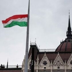 Новини світу - Більшість країн ЄС закликають покарати Угорщину - ЗМІ