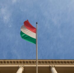 Новини світу - Будапешт виправдовує закон проти медіа загрозою "української пропаганди"