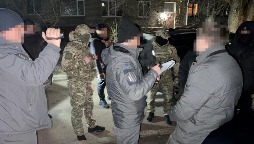 Новини України - "Дезертирство під ключ": у Запоріжжі судитимуть адвоката з дружиною