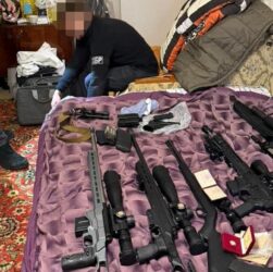 Новини України - До АРМА передано зброю, вилучену у колишнього комбрига