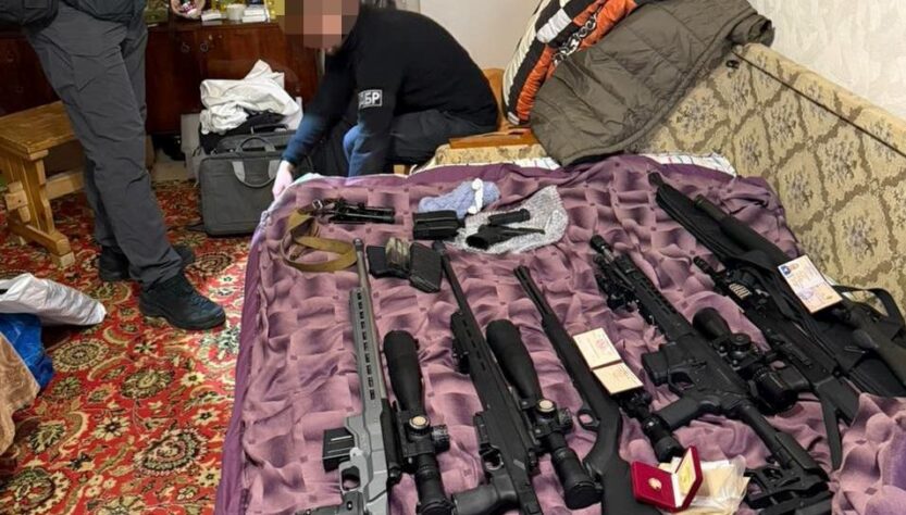 Новини України - До АРМА передано зброю, вилучену у колишнього комбрига