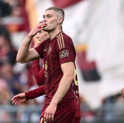 Новини спорту - Довбик прокоментував чутки про свій перехід з Роми в інший клуб