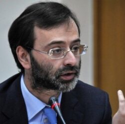 Новини України - Екснардепа Логвинського заочно заарештували