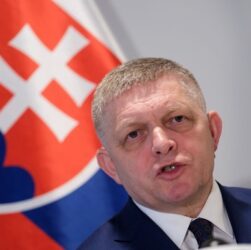 Новини світу - Фіцо пообіцяв Путіну ветувати європейську заборону на енергоресурси з РФ