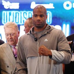 Новини спорту - Гаттон хвалить Дюбуа: І сила є, і психологічний настрій на бій з Усиком