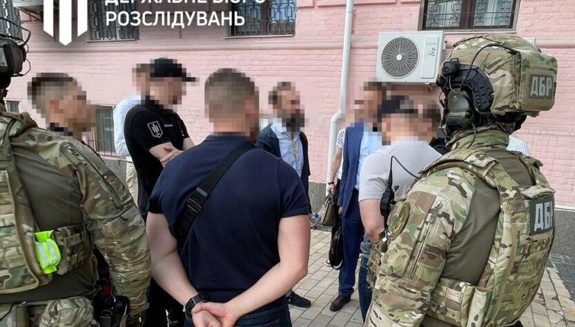 Новини України - Колишнього суддю Ємельянова затримали після виходу з-під варти