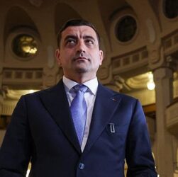 Новини України - Лідер виборів у Румунії зажадав від України компенсації за систему Patriot