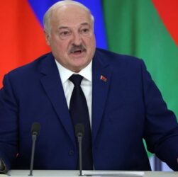 Новини світу - Лукашенко доручив ремонтувати судна для РФ