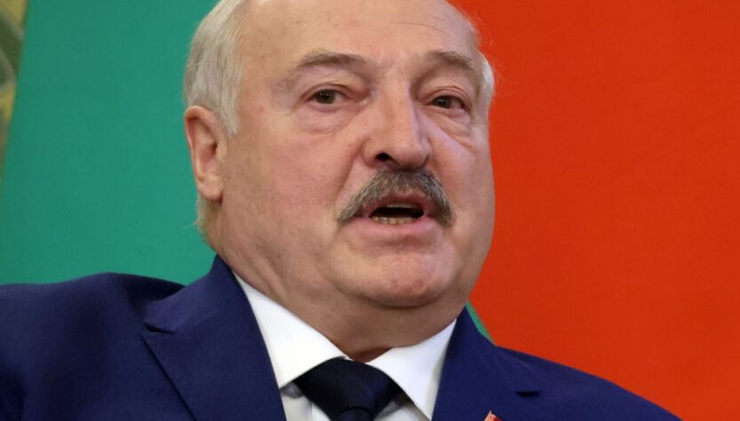 Новини світу - Лукашенко визнав, що затримався на посаді