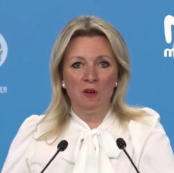 Новини України - МЗС відповіло на випади Захарової на адресу Зеленського