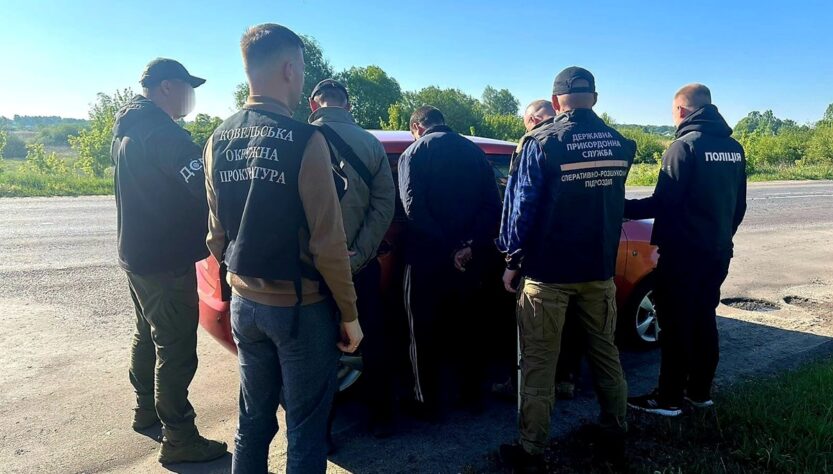 Новини України - На Волині викрили схему переправлення ухилянтів