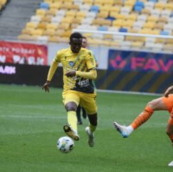 Новини спорту - Нічия: Шахтар грав із Рухом у заключному матчі чемпіонату