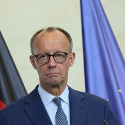 Новини світу - Німеччина не виключає конфіскацію активів РФ - Мерц