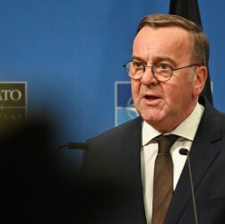 Новини світу - Пісторіус закликав збільшити оборонний бюджет ФРН до €60 млрд - ЗМІ