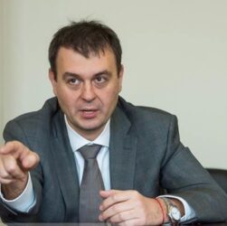 Новини бізнесу - "Податок на Google" приніс бюджету 7 млрд - Гетманцев