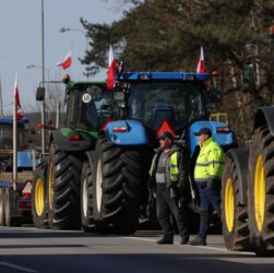 Новини світу - Польські перевізники готують протест на кордоні з Україною