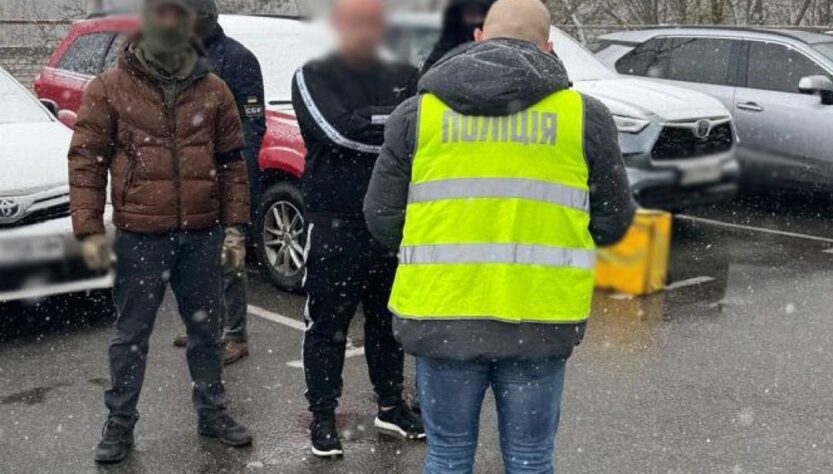 Новини Києва - Посадовцю Конституційного суду загрожує п’ять років за схему для ухилянтів