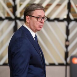 Новини світу - Президент Сербії раптово перервав візит у США через хворобу
