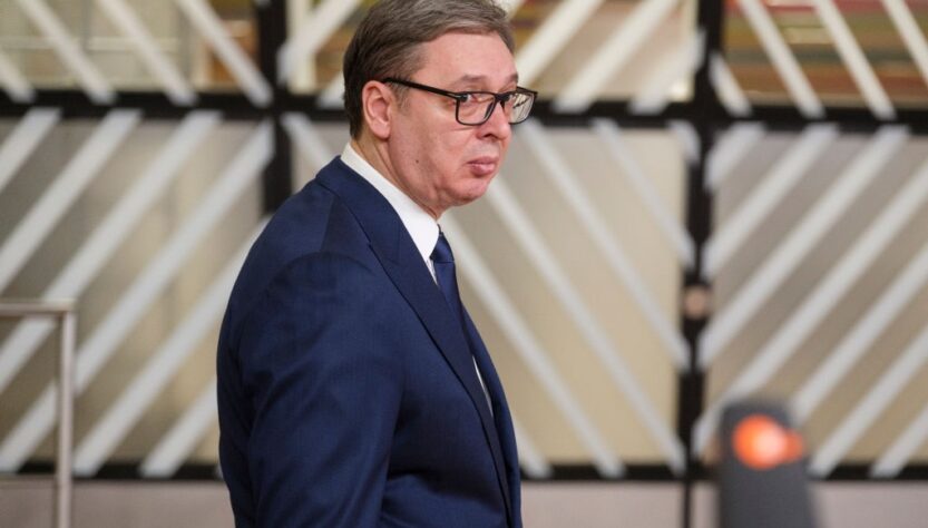 Новини світу - Президент Сербії раптово перервав візит у США через хворобу