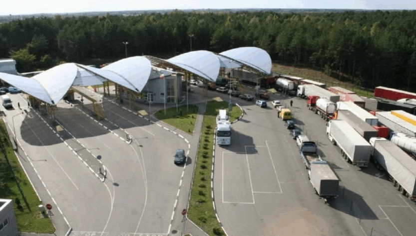 Новини світу - Пункт пропуску Ягодин - Дорогуськ розблоковано