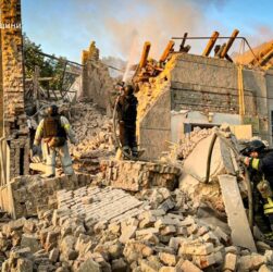 Новини України - РФ вдарила дронами по адмінбудівлі на Куп'янщині