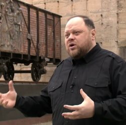 Руслан Стефанчук вшанував пам’ять жертв примусової депортації майже 600 тисяч угорців до СРСР