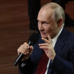 Новини світу - Розвідка США розкрила плани Путіна на 2025 рік