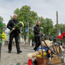 Новини України - Шмигаль з міністрами прибув у Суми