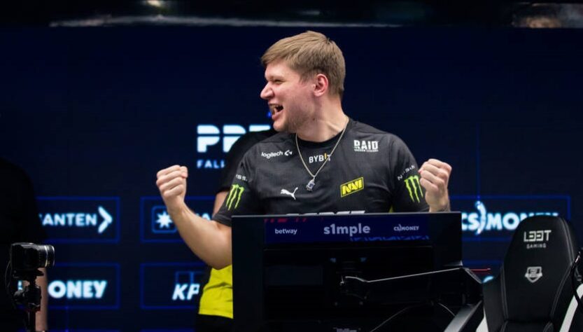Новини світу - Снайпер S1mple повертається у кіберспорт: тепер українець у FaZe