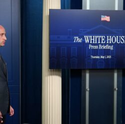 Новини світу - Соратника Трампа розглядають на посаду радника з нацбезпеки - ЗМІ