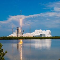 Технології - SpaceX вивела на орбіту супутник GPS