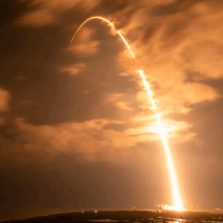 Технології - SpaceX запустила 23 супутники Starlink новою ракетою Falcon 9