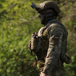 Новини України - ССО показали відео з узяттям в полон групи росіян