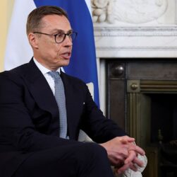 Новини світу - Стубб підтримав участь Зеленського у саміті НАТО