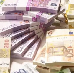 Без категорії - Тарифні війни: як Трамп веде світ до рецесії