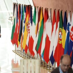 Новини світу - Тиск перед Стамбулом? Нові санкції проти Росії