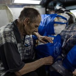 Новини України - Тисячі людей залишаються на Донеччині - ОВА