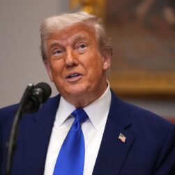 Новини світу - Трамп не відвідає переговори України та РФ - ЗМІ