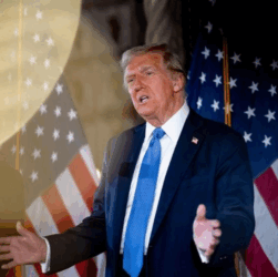 Новини світу - Трамп планує змінити головнокомандувача Об’єднаних сил НАТО в Європі - ЗМІ