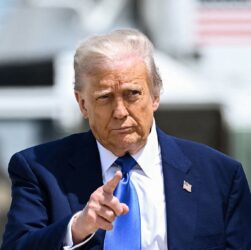 Новини світу - Трамп розповів, що зробить з подарованим Катаром Boeing-747-8