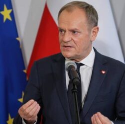 Новини світу - Туск розповів деталі договору з Францією з гарантіями безпеки