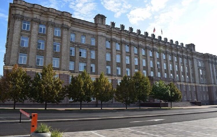 Новини світу - У Бєлгороді дрон атакував будівлю уряду
