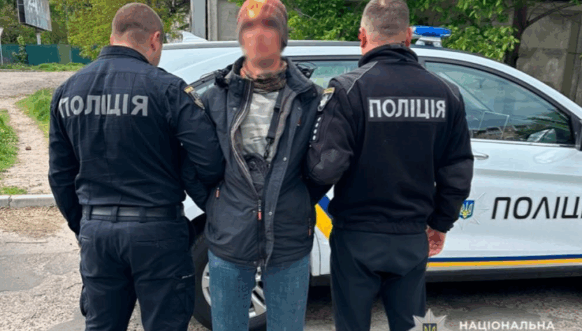 Новини України - У Чернігові чоловік погрожував ножем військовим ТЦК