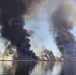 Новини світу - У Краснодарському краї РФ чотири дні горять плавні