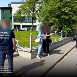 Новини України - У Луцьку адвокатка "виводила" з розшуку ухилянтів