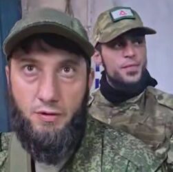 Новини України - У мережі з'явилося відео шикування окупантів-найманців