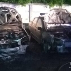 Новини світу - У РФ дівчина підпалила п'ять авто Росгвардії