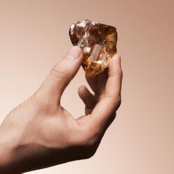 Новини світу - У Росії знайшли найбільший алмаз в історії